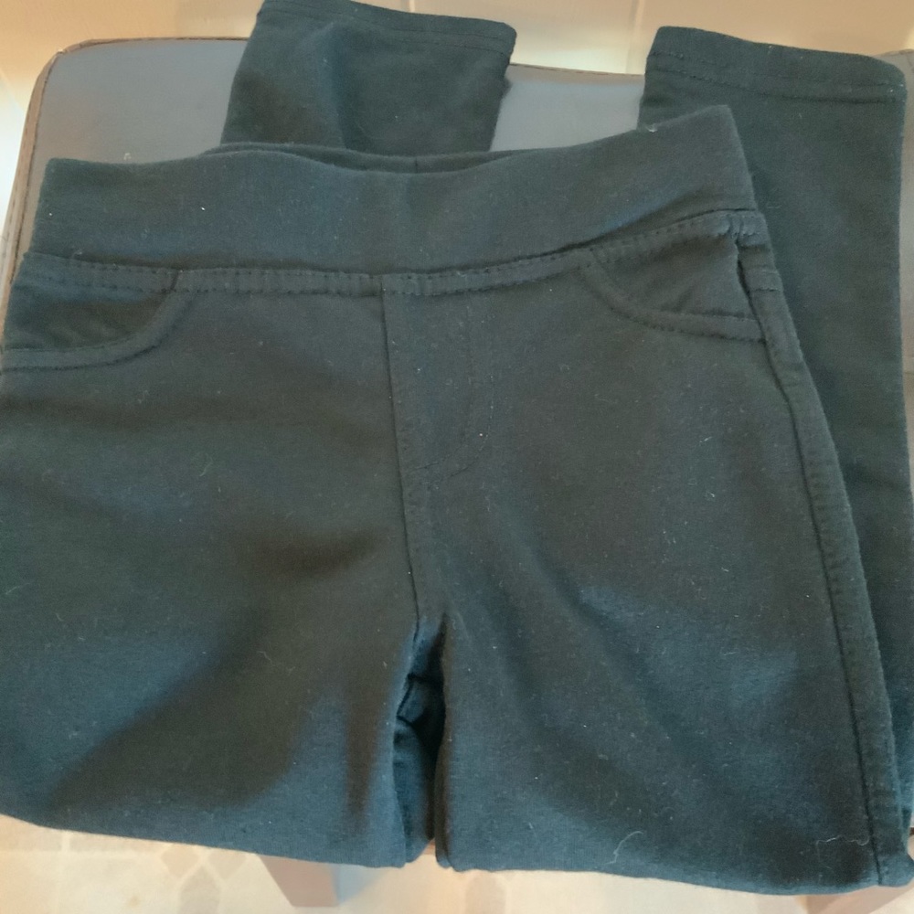 NWOT size 4T Black leggings